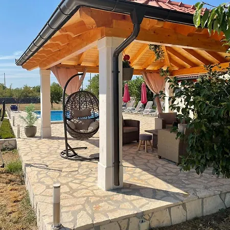 Semesterbostad Family Friendly House With A Swimming Pool Gornje Planjane, Zagora - 19733