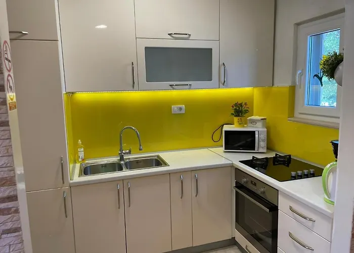 Vakantiehuis Family Friendly House With A Swimming Pool Gornje Planjane, Zagora - 19733 *