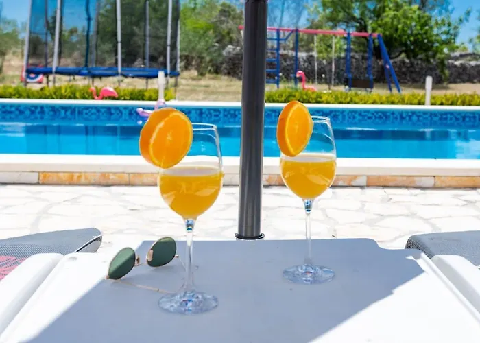 Vakantiehuis Family Friendly House With A Swimming Pool Gornje Planjane, Zagora - 19733 Unesic