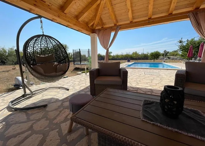 Family Friendly House With A Swimming Pool Gornje Planjane, Zagora - 19733 * Unesic