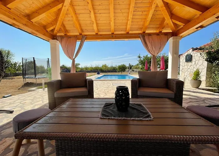 Family Friendly House With A Swimming Pool Gornje Planjane, Zagora - 19733 * Unesic